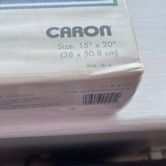 Caron WonderArt Heart Bear Latch Hook Kit #4101 Brand New in Box - Picture 5 of 5